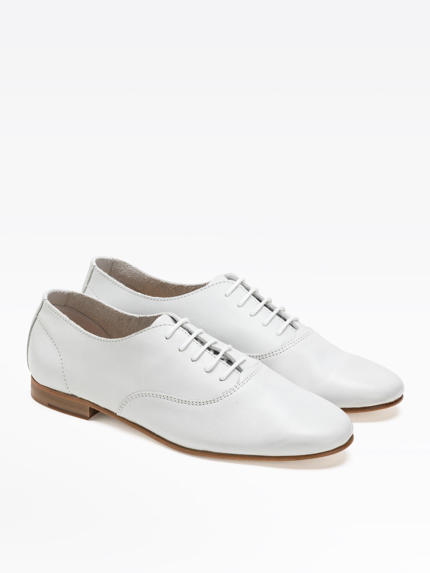 white leather alix oxford shoes