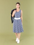 blue and white sleeveless dress with floral print_11