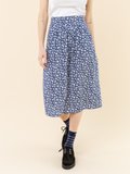 blue and white floral print skirt_12