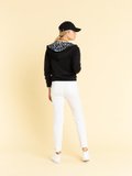 black zipped jacket with patterned lining_12