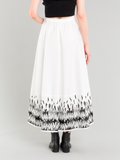 white and black long feather print skirt_14