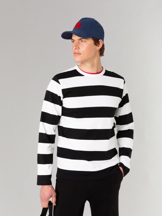 black and white wide striped Coulos t-shirt_11