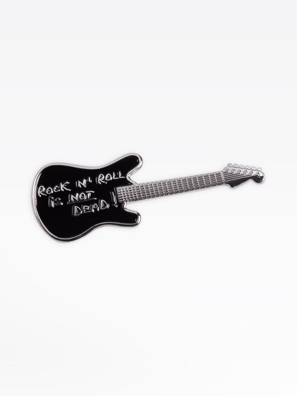 black pin guitar_1