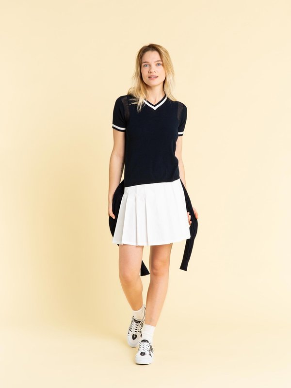 white pleated bowling skirt_11