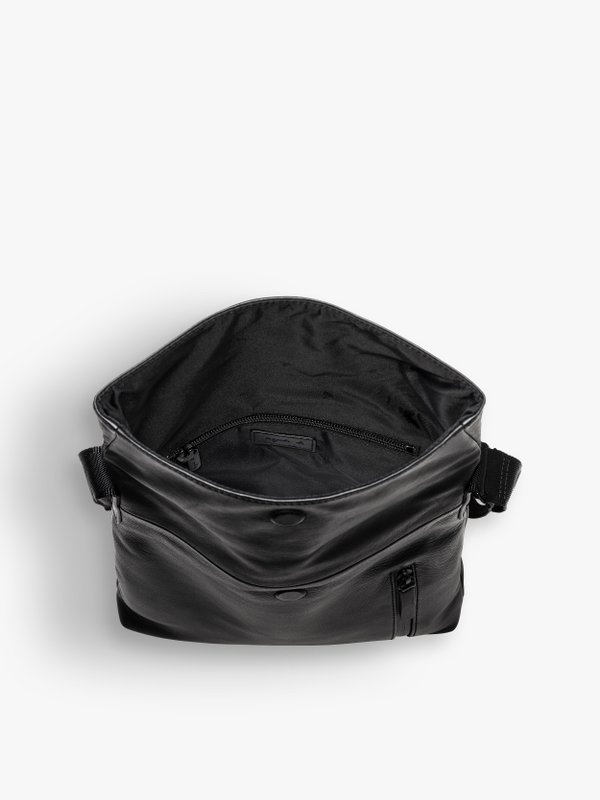 black leather crossbody bag_4