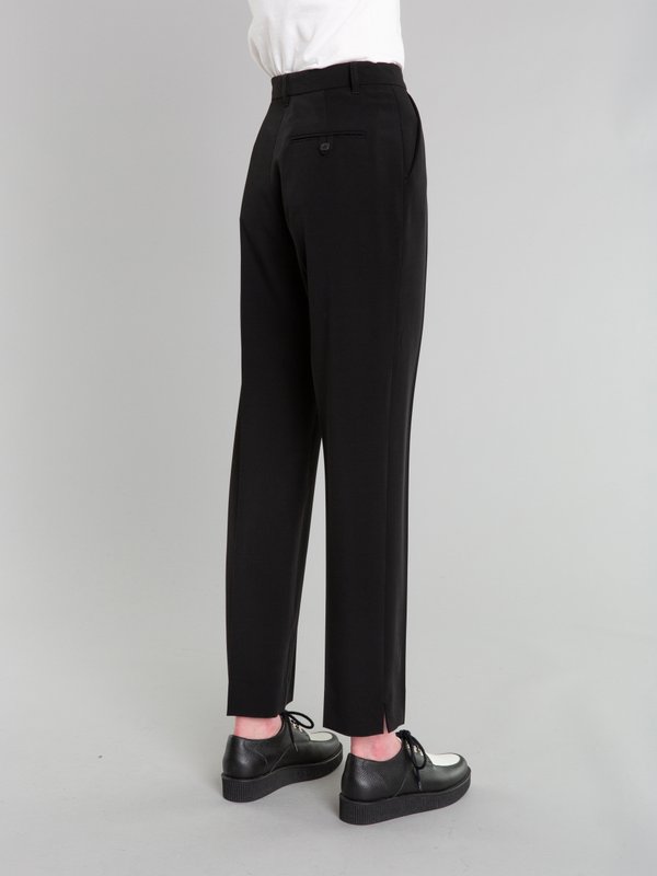 black Fergie trousers_13