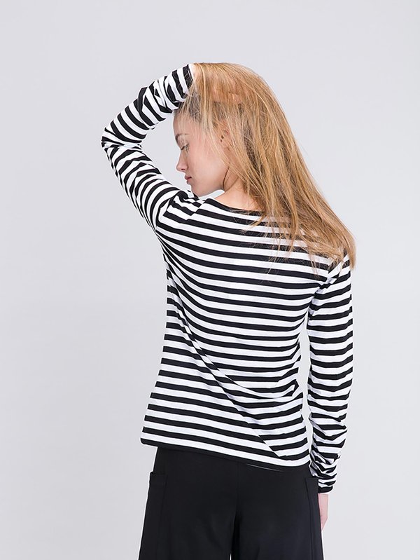 white/black striped Knox Ultra t-shirt_13