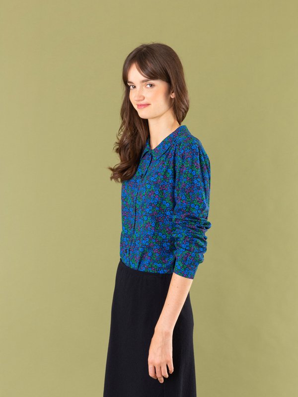Reb shirt in viscose with a floral motif_12