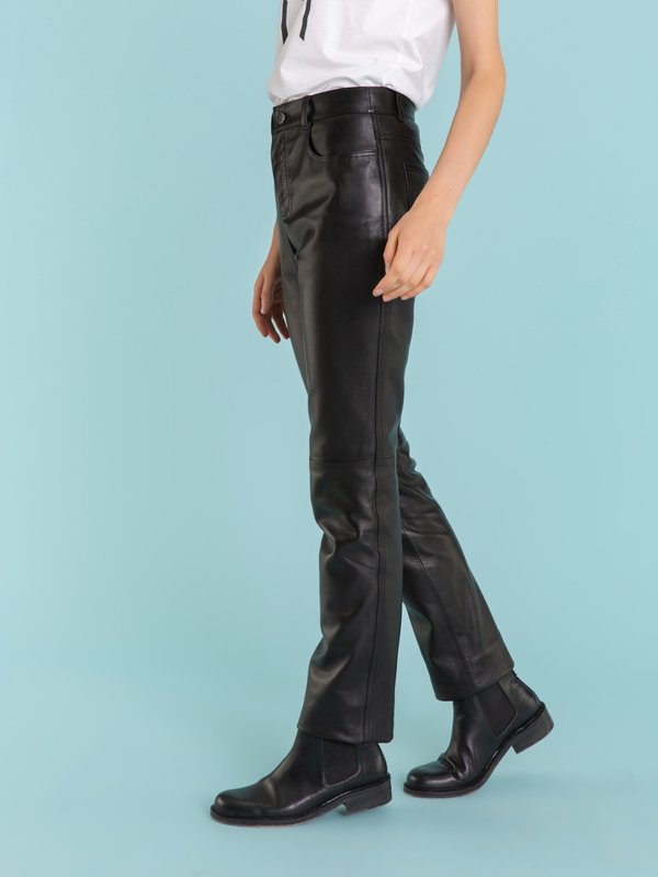 black soft leather Hina pants_12