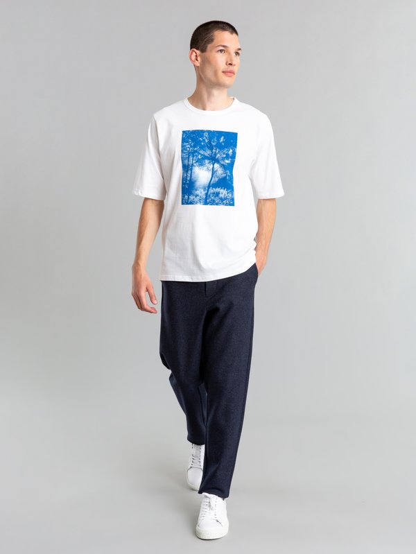 white and blue Tim Barber artist Coulos t-shirt_13