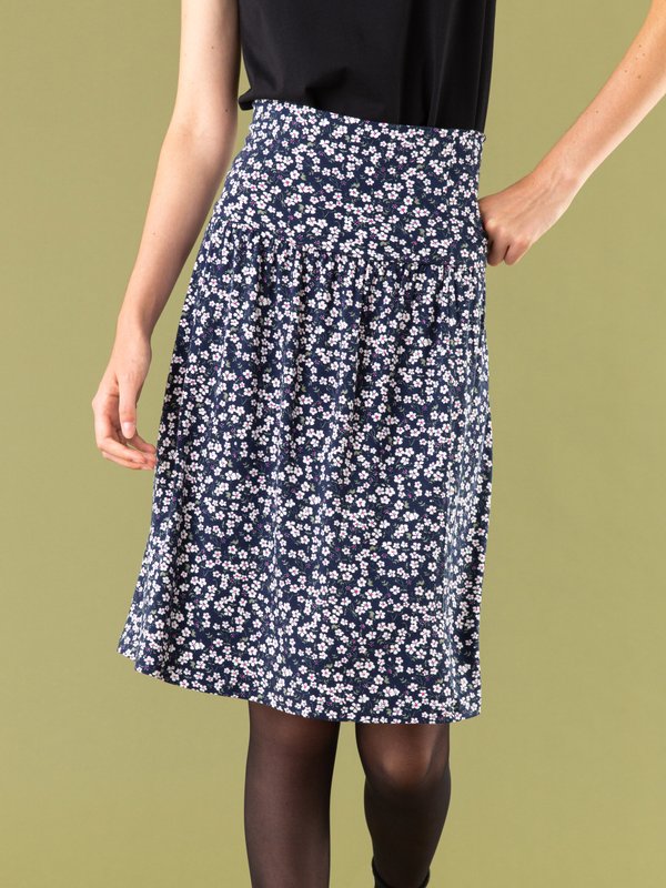 navy blue floral knee-length skirt in printed jersey_12