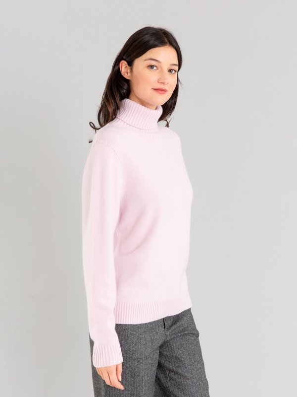 light pink cashmere Senga jumper_13