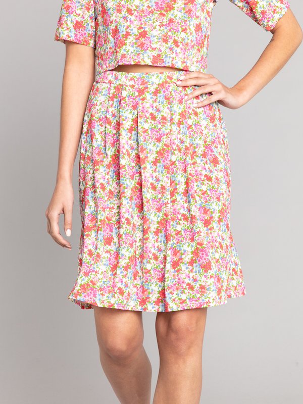 cerise skirt with floral print_13