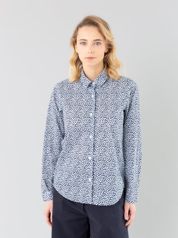 blue Diego shirt with heart print_15