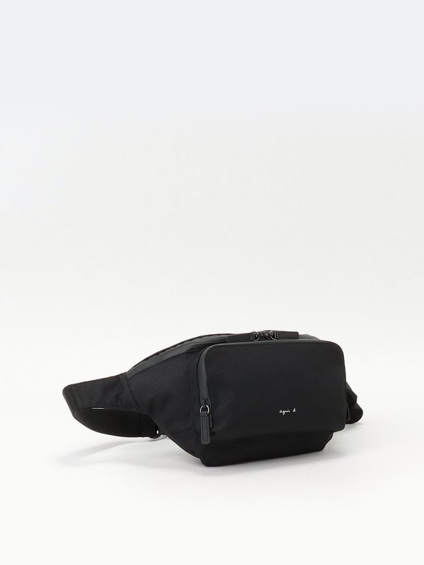 black nylon bum bag with front pocket_3