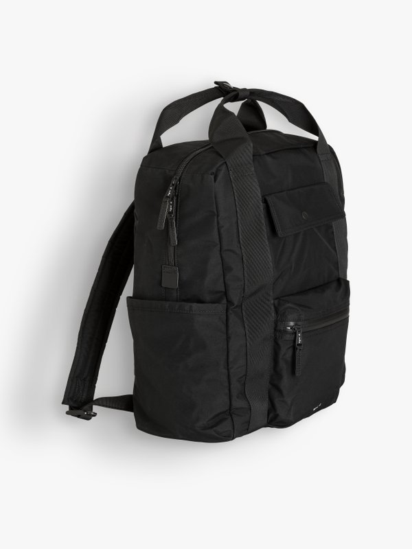 PAH04-02 Backpack_2