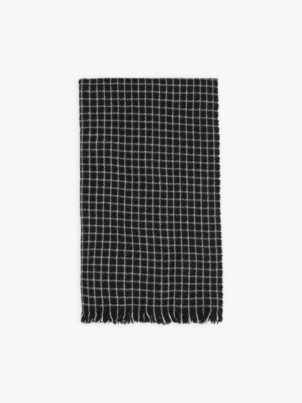 black wool nick scarf with small checks_1