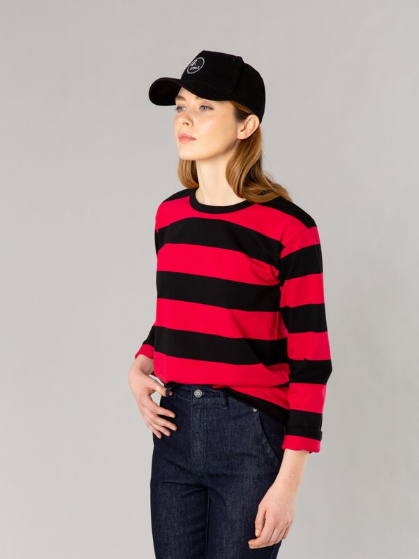 black and red Cool t-shirt with wide stripes_11