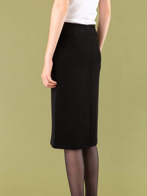 black Angeli mid-calf skirt in black ottoman fabric_13