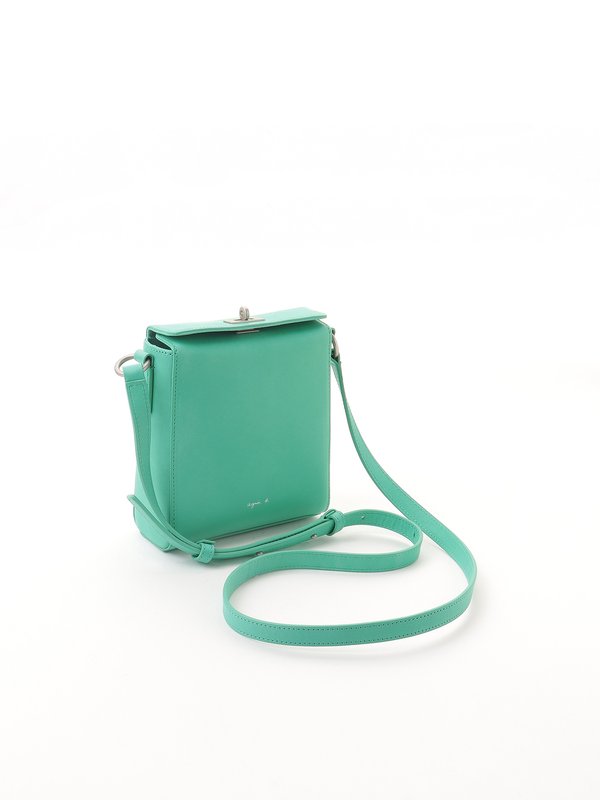 light green leather shoulder bag with twist-lock fastener | agnès b.