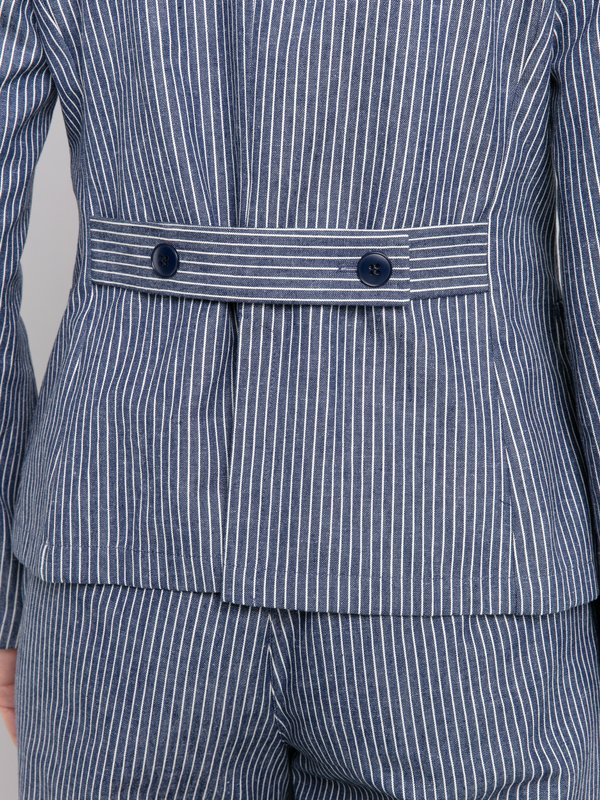 blue and white rosy jacket with thin stripes_14