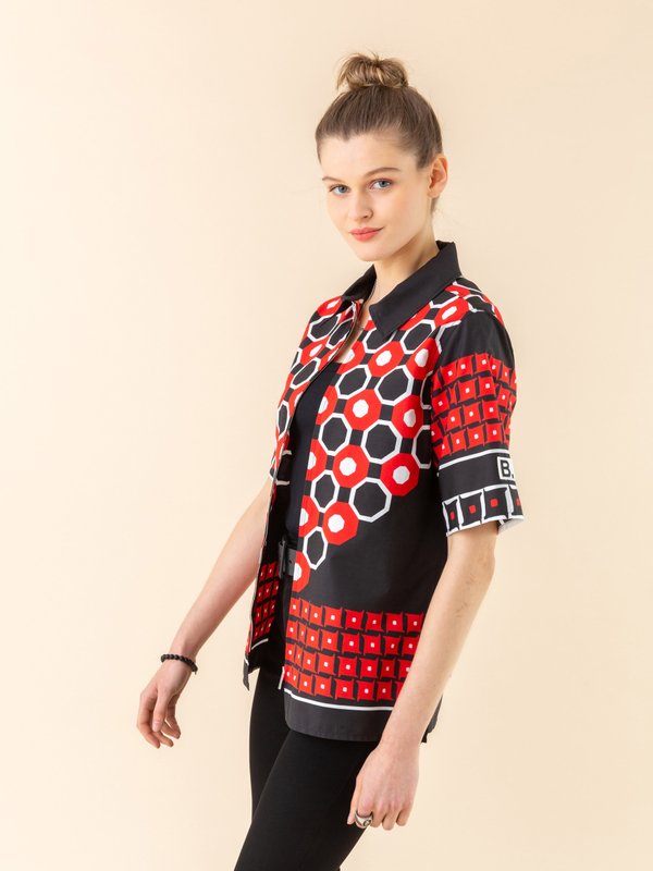 black and red zipped shirt with graphic print_13