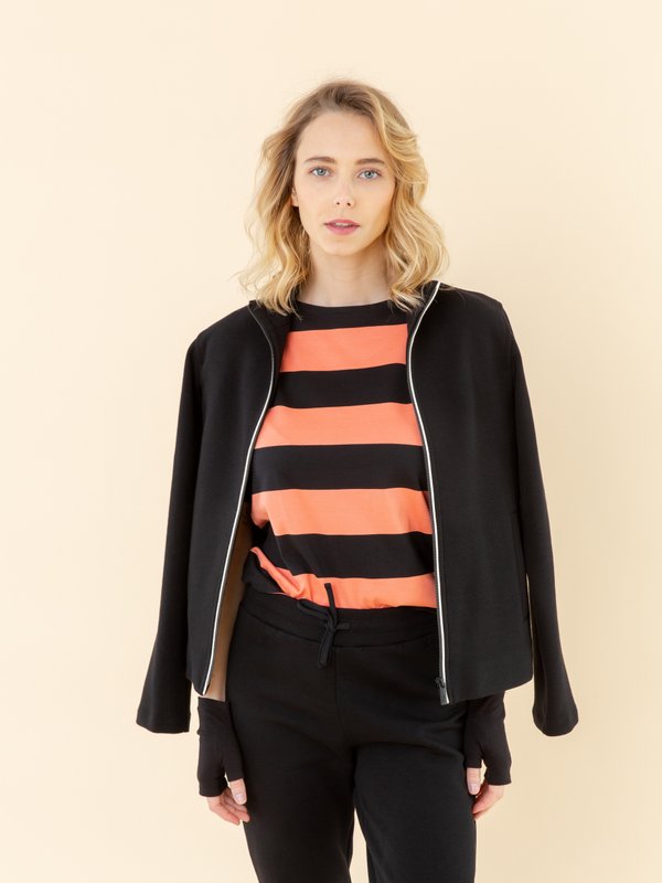 black and apricot Bow t-shirt with wide stripes_11